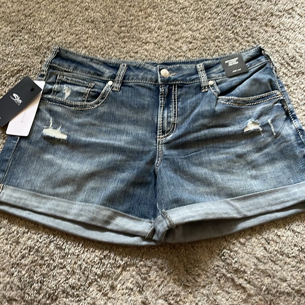 NWT Silver Shorts - Picture 4 of 7